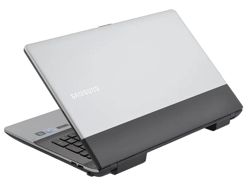 Замена SSD Samsung 300E7A-S08