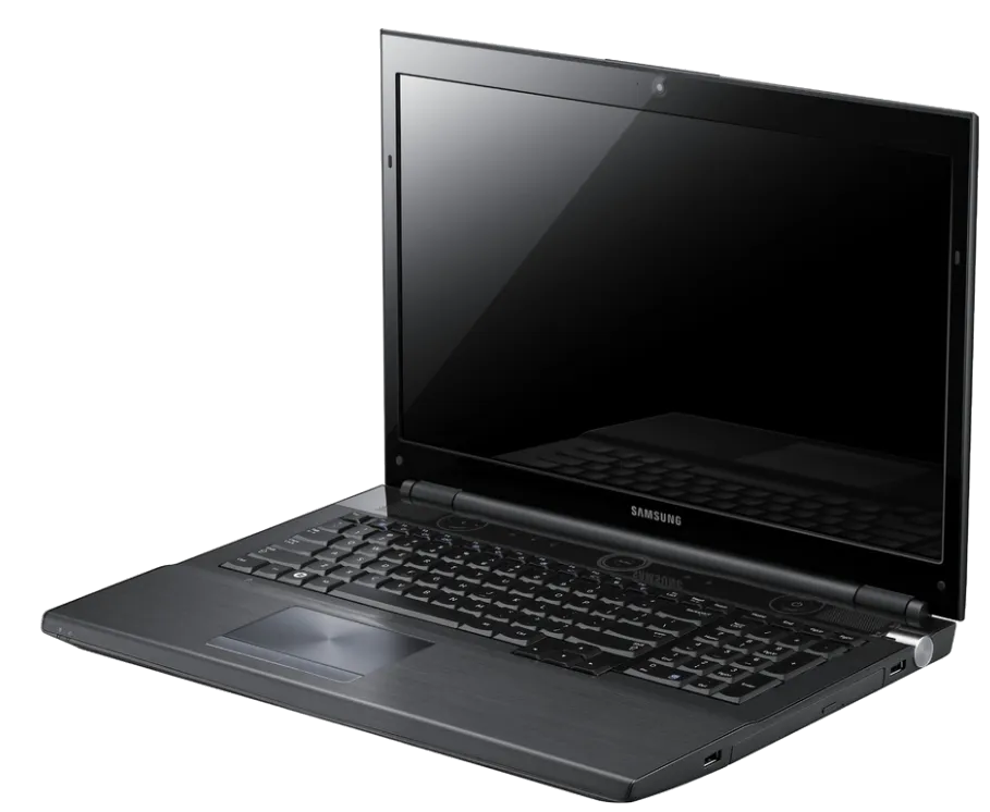 Замена SSD Samsung 700G7A-S01